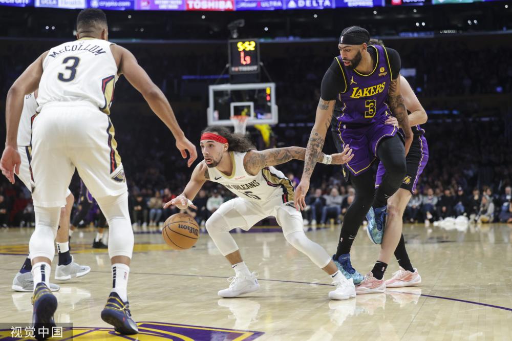 上动作频频 上动作频频