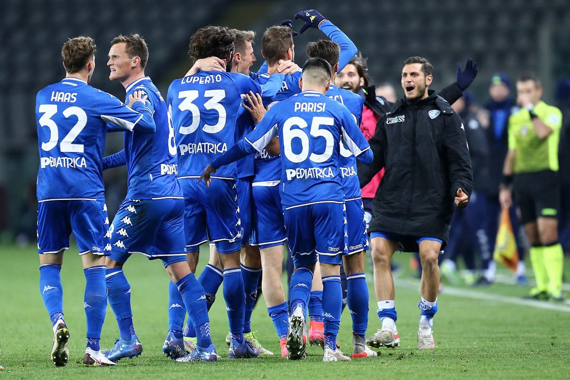 成为焦点 成为焦点